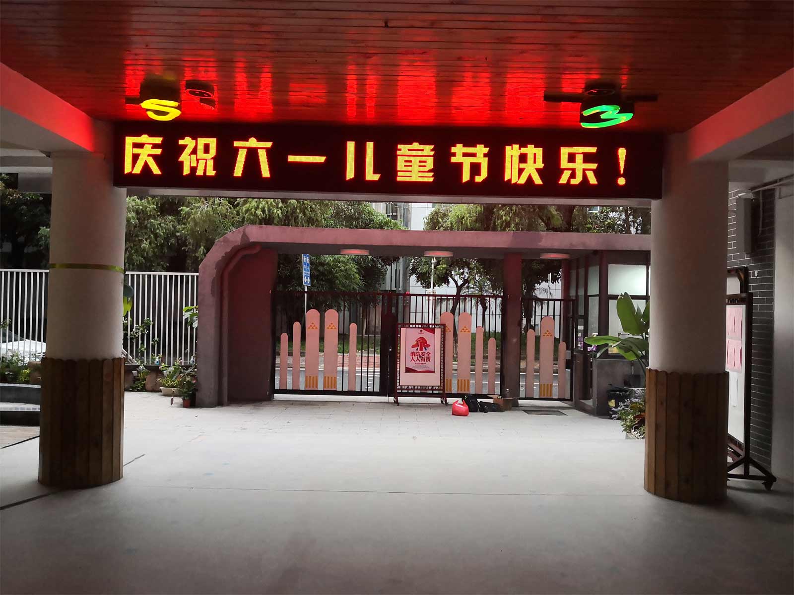 ���^(q��)�׃��@A